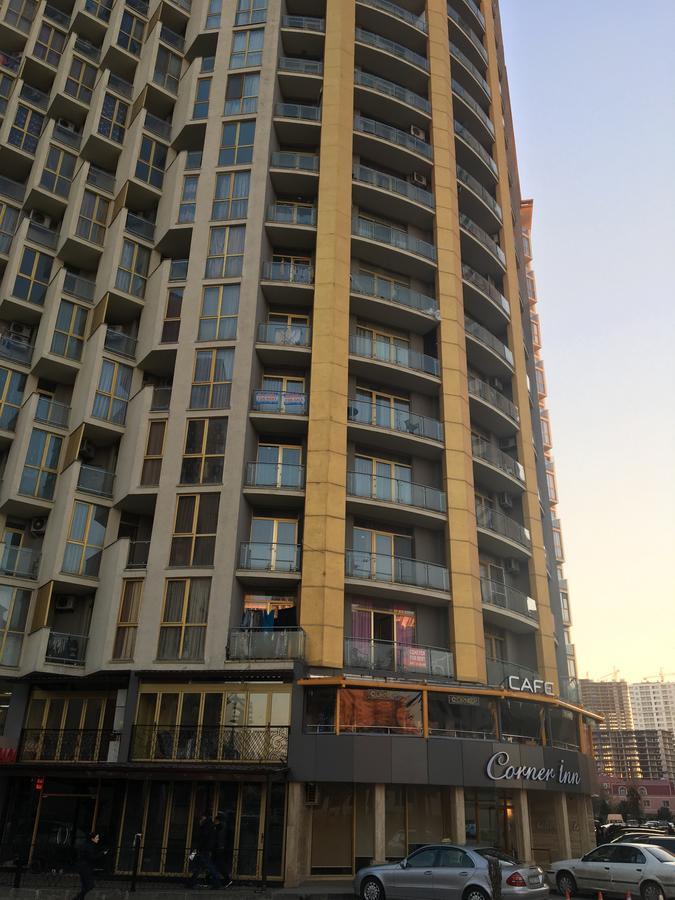 Orbi Plaza Tamara Aparthotel Batumi Exterior photo